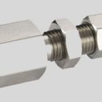 bulkhead-female-connector